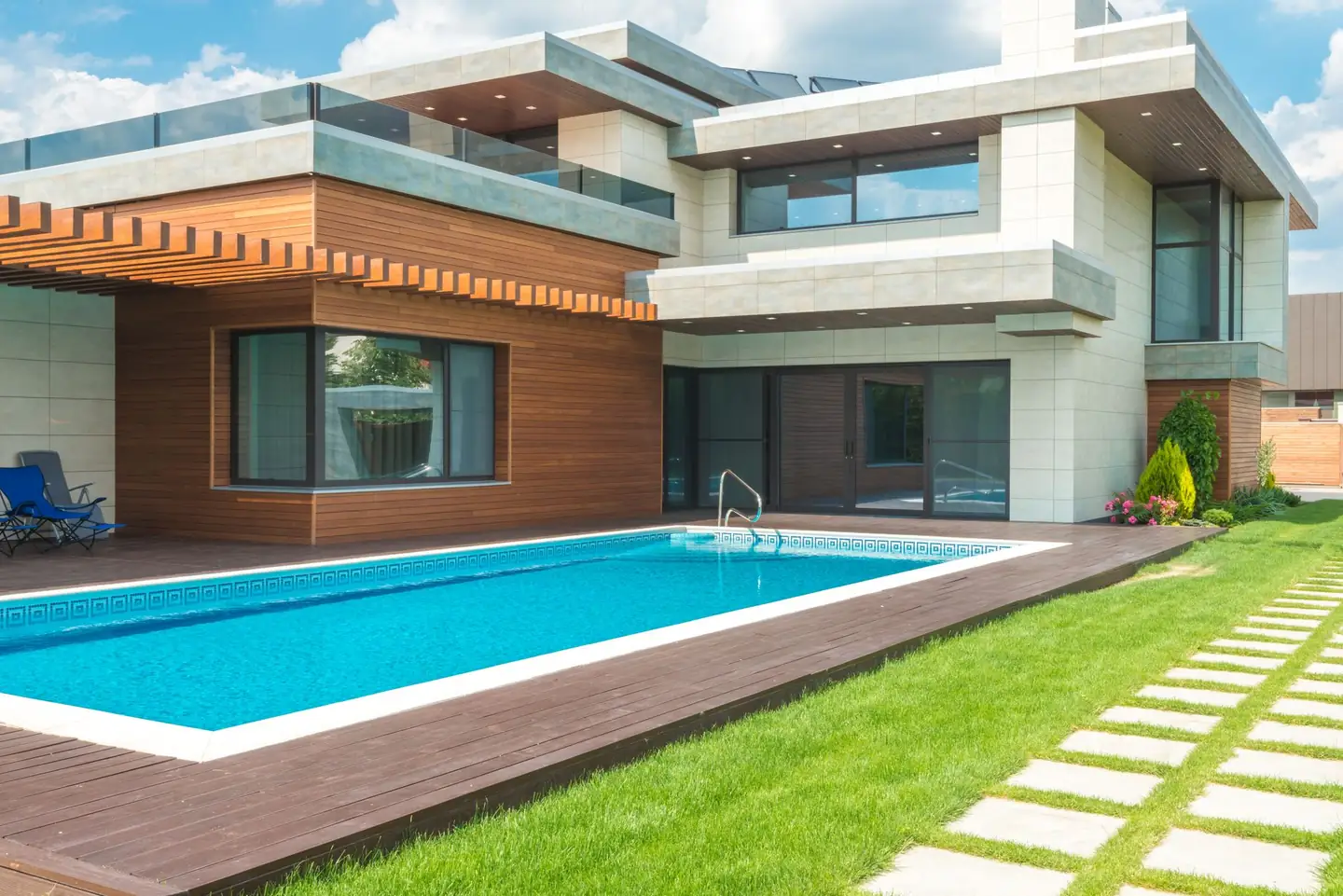 Swimming pool builders serving Bayside, NSW